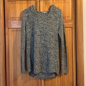 Hooded Woven Long Sleeve Shirt